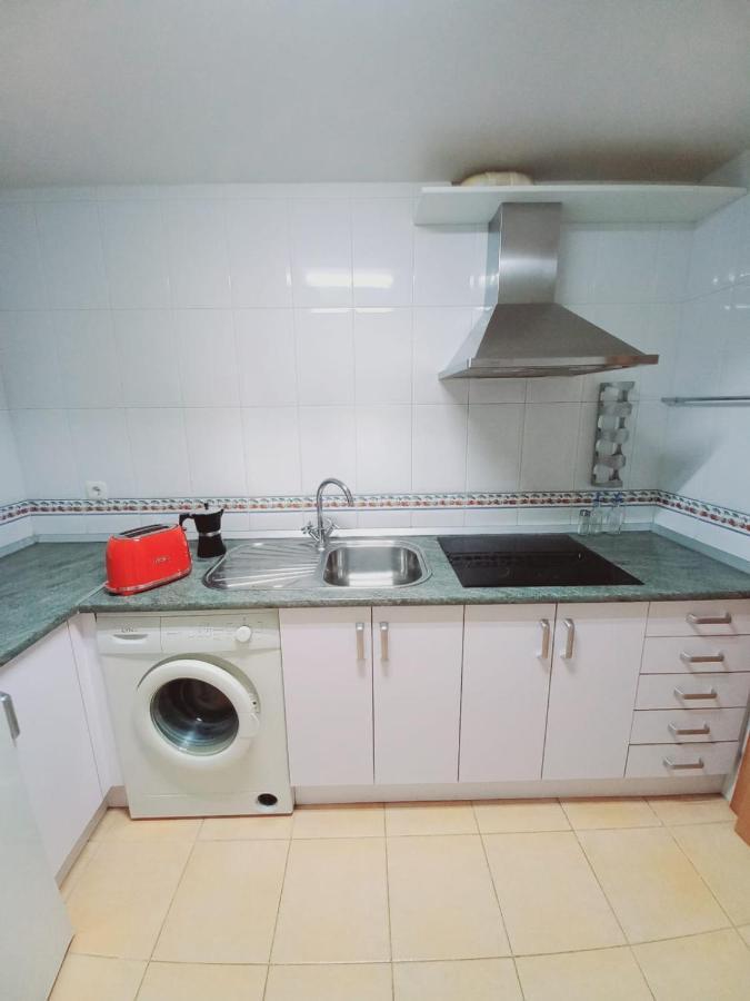 Apartamento Centrico Para 3 Con Wifi Y Garaje Tudela de Duero Exteriör bild